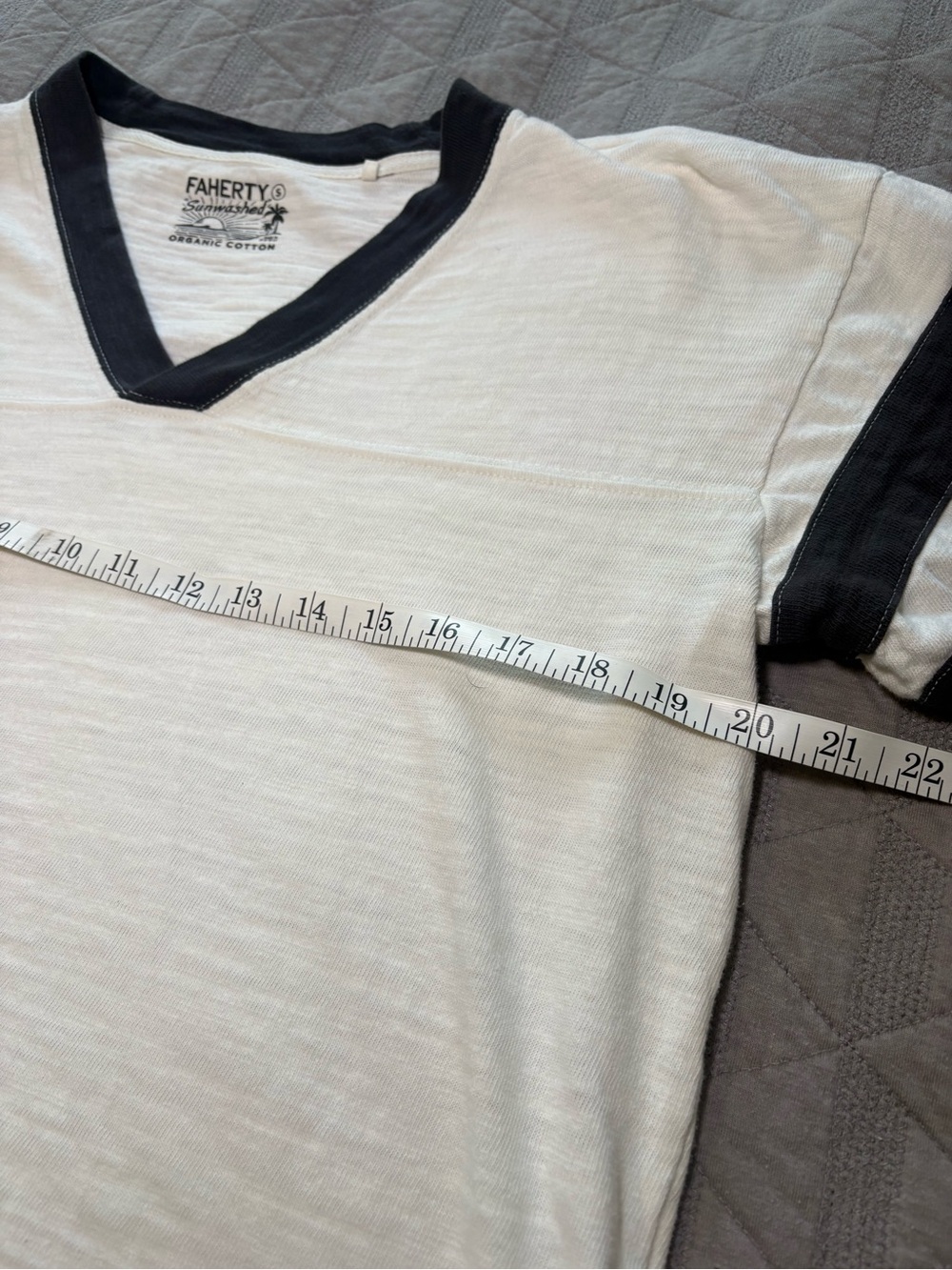 Faherty Sun Washed Varsity V Neck Women S Cotton Coastal Casual Jersey Top - Picture 4 of 6
